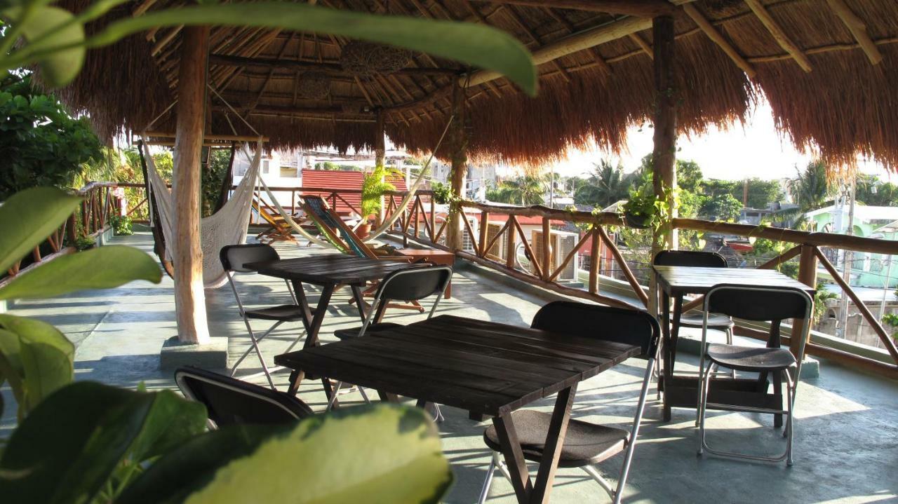 Casa Almendro Hotel Тулум Екстериор снимка