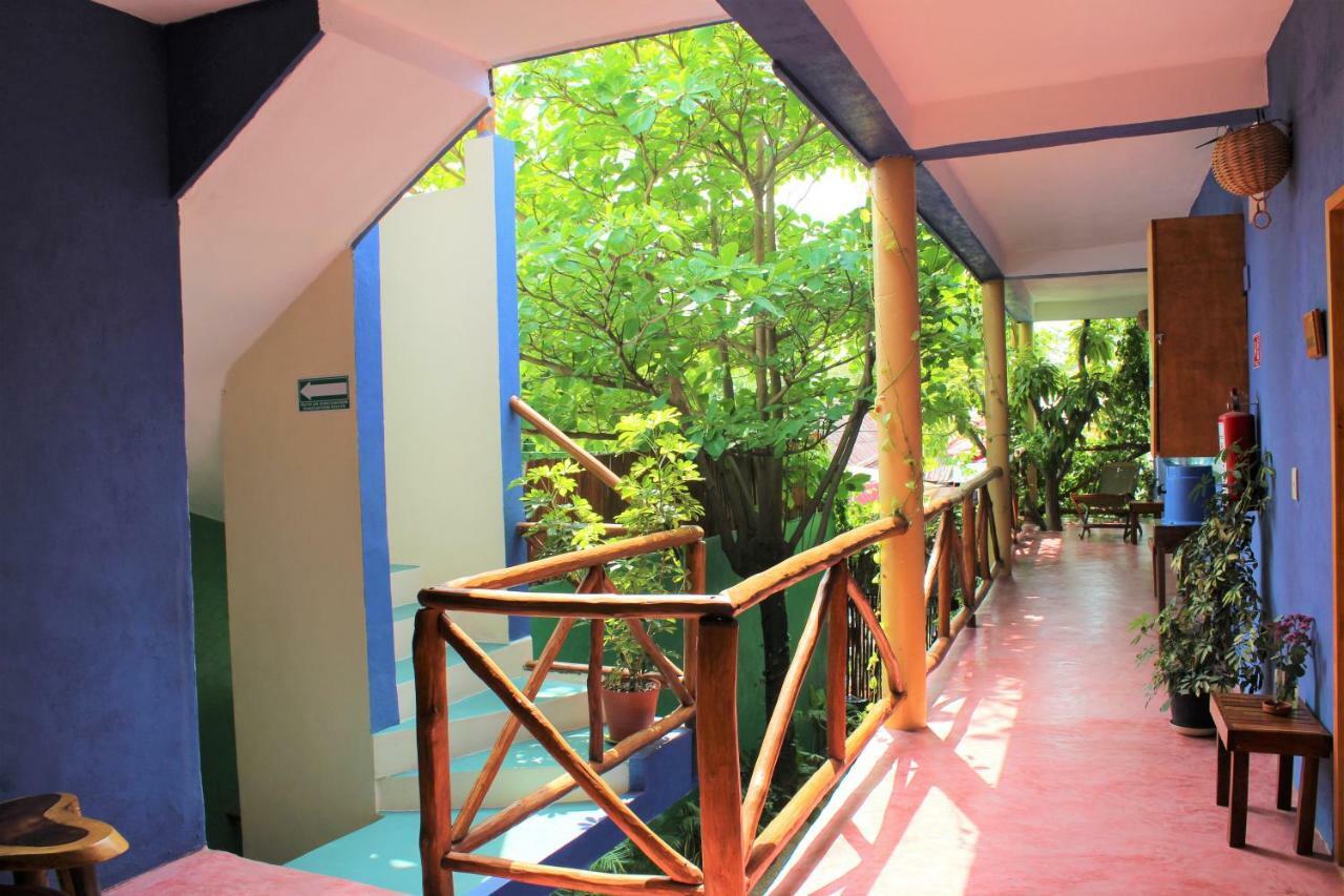 Casa Almendro Hotel Тулум Екстериор снимка