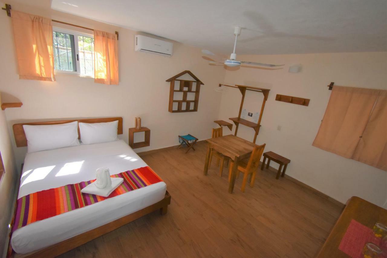 Casa Almendro Hotel Тулум Екстериор снимка